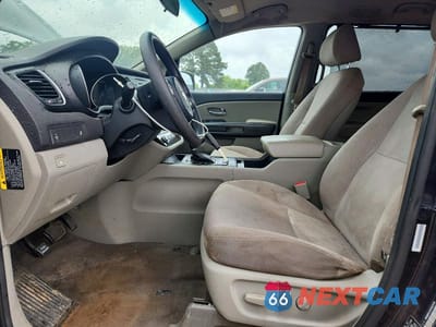 Zdjęcie 7 z 13 samochodu: 2015 KIA SEDONA LX VIN:KNDMB5C14F6029715 - miniatura