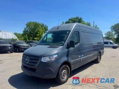 Drugie zdjęcie samochodu z przodu: 2019 MERCEDES-BENZ SPRINTER 2500 VIN:WD4PF1CD7KP151371 - miniatura