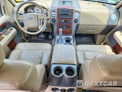 Zdjęcie 8 z 12 samochodu: 2005 FORD F150 SUPERCREW VIN:1FTPW14535FA87860 - miniatura