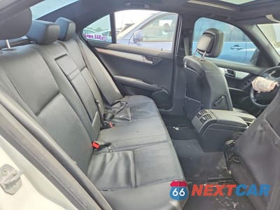Zdjęcie 10 z 13 samochodu: 2008 MERCEDES-BENZ C 300 4MATIC VIN:WDDGF81X28F158720 - miniatura