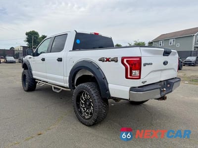 Trzecie zdjęcie samochodu z tyłu: 2017 FORD F150 SUPERCREW VIN:1FTEW1EG6HKD74905 - miniatura