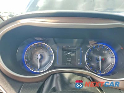 Zdjęcie 9 z 13 samochodu: 2018 CHRYSLER PACIFICA TOURING L VIN:2C4RC1BGXJR317886 - miniatura