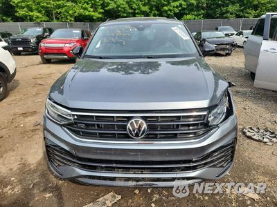 Piąte zdjęcie samochodu w środku: 2024 VOLKSWAGEN TIGUAN SE R-LINE BLACK VIN:3VVCB7AX9RM002157 - miniatura