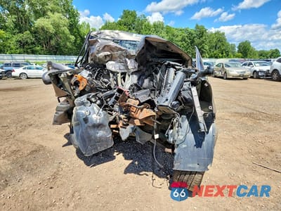 Piąte zdjęcie samochodu w środku: 2013 GMC YUKON XL DENALI VIN:1GKS2MEF5DR105548 - miniatura