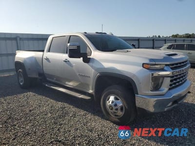 Czwarte zdjęcie samochodu z boku: 2020 CHEVROLET SILVERADO K3500 LTZ VIN:1GC4YUEY1LF330439 - miniatura