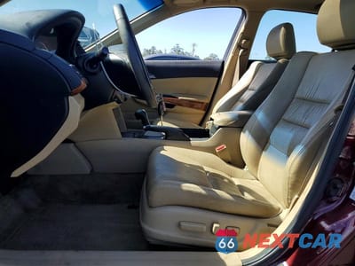 Zdjęcie 7 z 12 samochodu: 2011 HONDA ACCORD EXL VIN:1HGCP2F88BA077893 - miniatura