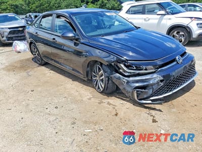 Czwarte zdjęcie samochodu z boku: 2025 VOLKSWAGEN JETTA SE VIN:3VW7X7BU1SM014666 - miniatura