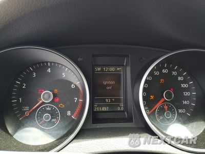 Zdjęcie 9 z 13 samochodu: 2013 VOLKSWAGEN GOLF VIN:WVWDB7AJ1DW132019 - miniatura