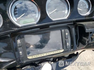 Zdjęcie 7 z 9 samochodu: 2014 HARLEY-DAVIDSON FLHTK ELECTRA GLIDE ULTRA LIMITED VIN:1HD1KEL13EB636471 - miniatura