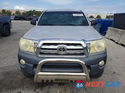 Piąte zdjęcie samochodu w środku: 2009 TOYOTA TACOMA DOUBLE CAB PRERUNNER VIN:3TMJU62N09M082746 - miniatura