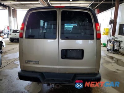 Zdjęcie 6 z 13 samochodu: 2008 CHEVROLET EXPRESS G3500 VIN:1GAHG39K581109119 - miniatura