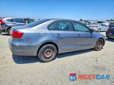 Trzecie zdjęcie samochodu z tyłu: 2012 VOLKSWAGEN JETTA BASE VIN:3VW2K7AJ6CM349861 - miniatura