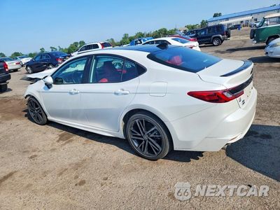 Drugie zdjęcie samochodu z przodu: 2025 TOYOTA CAMRY XSE VIN:4T1DBADKXSU529461 - miniatura