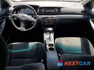 Zdjęcie 8 z 12 samochodu: 2005 TOYOTA COROLLA S VIN:1NXBR32EX5Z384535 - miniatura