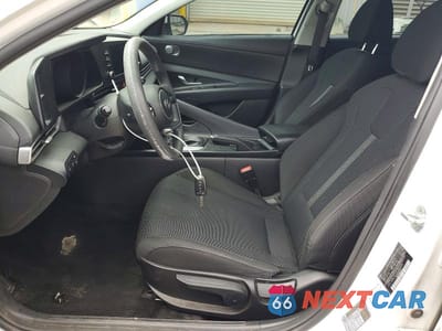 Zdjęcie 7 z 12 samochodu: 2021 HYUNDAI ELANTRA SE VIN:5NPLL4AG5MH034693 - miniatura