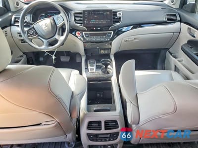 Zdjęcie 8 z 13 samochodu: 2019 HONDA PILOT TOURING VIN:5FNYF6H64KB017241 - miniatura