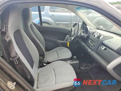 Zdjęcie 10 z 12 samochodu: 2009 SMART FORTWO PURE VIN:WMEEJ31X49K312700 - miniatura