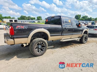 Trzecie zdjęcie samochodu z tyłu: 2014 FORD F350 SUPER DUTY VIN:1FT8W3BT6EEA47893 - miniatura
