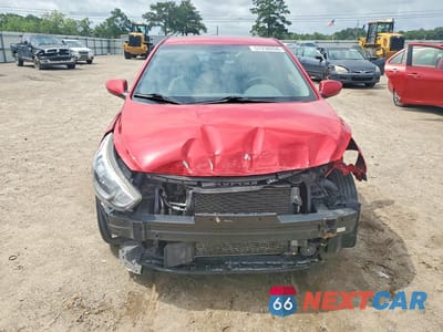 Piąte zdjęcie samochodu w środku: 2016 HYUNDAI ACCENT SE VIN:KMHCT5AE3GU253078 - miniatura