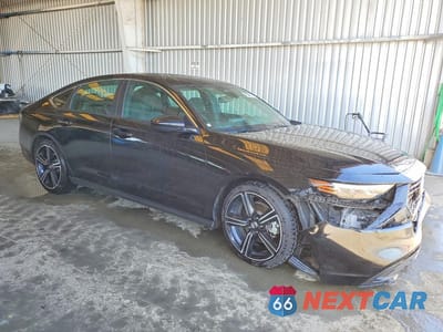 Czwarte zdjęcie samochodu z boku: 2023 HONDA ACCORD HYBRID SPORT VIN:1HGCY2F50PA009565 - miniatura