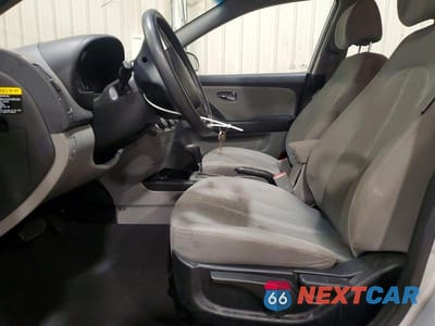 Zdjęcie 7 z 13 samochodu: 2010 HYUNDAI ELANTRA GLS VIN:KMHDU4AD8AU863469 - miniatura