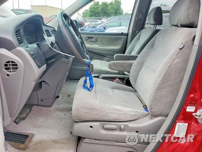 Zdjęcie 7 z 13 samochodu: 2002 HONDA ODYSSEY EX VIN:2HKRL186X2H556240 - miniatura