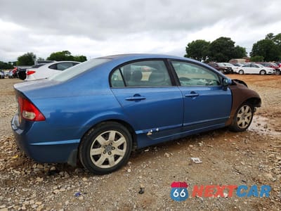 Trzecie zdjęcie samochodu z tyłu: 2009 HONDA CIVIC LX VIN:1HGFA165X9L002304 - miniatura