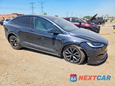 Czwarte zdjęcie samochodu z boku: 2025 TESLA MODEL X VIN:7SAXCDE51SF466125 - miniatura