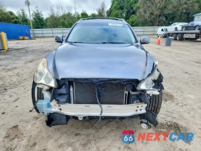 Piąte zdjęcie samochodu w środku: 2017 INFINITI QX50 BASE VIN:JN1BJ0RP5HM388713 - miniatura