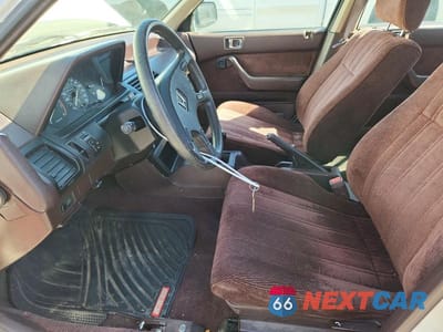 Zdjęcie 7 z 12 samochodu: 1988 HONDA ACCORD LXI VIN:1HGCA5641JA024290 - miniatura