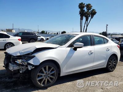 2018 MAZDA 3 3MZBN1V38JM246728 - główne zdjęcie licytacji z USA - miniatura