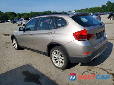 Drugie zdjęcie samochodu z przodu: 2015 BMW X1 XDRIVE28I VIN:WBAVL1C52FVY29204 - miniatura