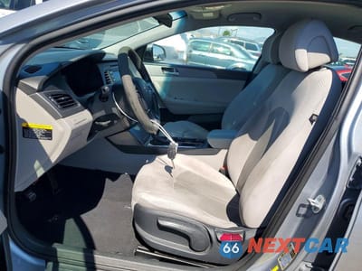 Zdjęcie 7 z 13 samochodu: 2015 HYUNDAI SONATA SE VIN:5NPE24AF9FH236152 - miniatura