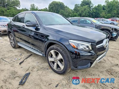 Czwarte zdjęcie samochodu z boku: 2018 MERCEDES-BENZ GLC COUPE 300 4MATIC VIN:WDC0J4KB6JF379632 - miniatura