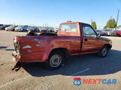 Trzecie zdjęcie samochodu z tyłu: 1995 TOYOTA PICKUP BASE VIN:4TARN81AXSZ319270 - miniatura