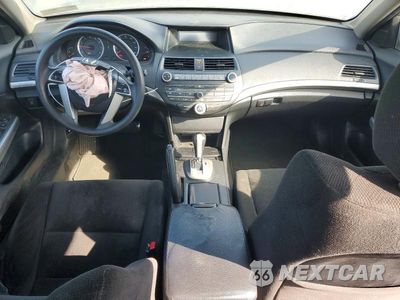 Zdjęcie 8 z 12 samochodu: 2010 HONDA ACCORD EX VIN:1HGCP2F73AA170147 - miniatura