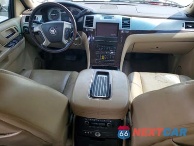 Zdjęcie 8 z 14 samochodu: 2013 CADILLAC ESCALADE ESV LUXURY VIN:1GYS3HEF7DR350653 - miniatura