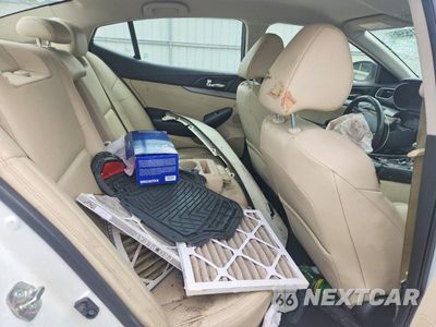 Zdjęcie 10 z 12 samochodu: 2016 NISSAN MAXIMA 3.5 SV VIN:1N4AA6AP2GC416422 - miniatura