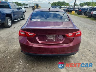 Zdjęcie 6 z 12 samochodu: 2016 CHEVROLET MALIBU LT VIN:1G1ZE5ST4GF313047 - miniatura