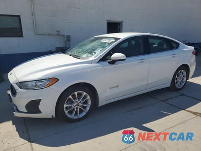 2019 FORD FUSION SE 3FA6P0LU9KR265447 - główne zdjęcie licytacji z USA - miniatura