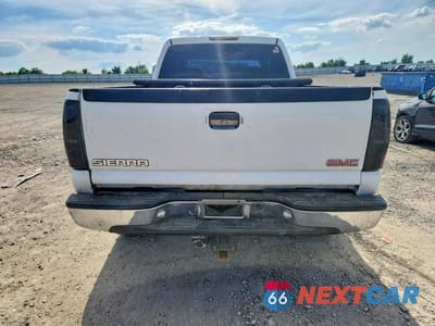Zdjęcie 6 z 12 samochodu: 2001 GMC SIERRA K2500 HEAVY DUTY VIN:1GTHK23171F183120 - miniatura