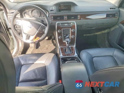 Zdjęcie 8 z 13 samochodu: 2014 VOLVO XC70 T6 VIN:YV4902BZ1E1186998 - miniatura