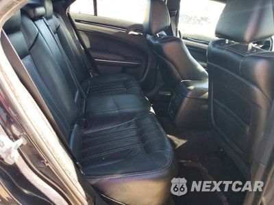 Zdjęcie 10 z 13 samochodu: 2018 CHRYSLER 300 S VIN:2C3CCAGGXJH267564 - miniatura