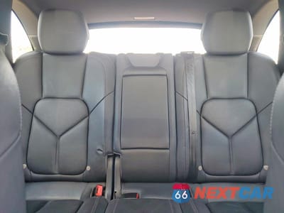 Zdjęcie 10 z 13 samochodu: 2013 PORSCHE CAYENNE VIN:WP1AF2A2XDLA39924 - miniatura