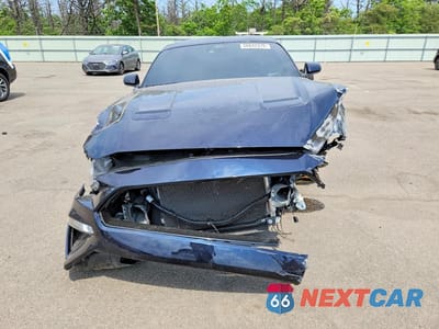 Piąte zdjęcie samochodu w środku: 2021 FORD MUSTANG GT VIN:1FA6P8CF6M5145305 - miniatura