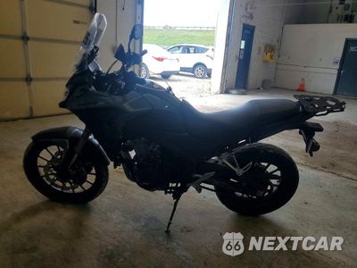 Trzecie zdjęcie samochodu z tyłu: 2023 HONDA CB500 XA VIN:MLHPC6457P5400386 - miniatura