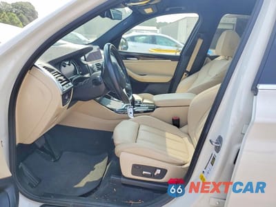 Zdjęcie 7 z 13 samochodu: 2019 BMW X3 SDRIVE30I VIN:5UXTR7C59KLE93697 - miniatura