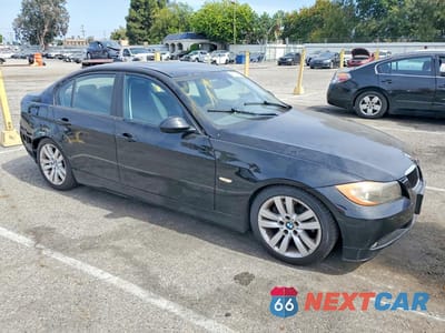 Czwarte zdjęcie samochodu z boku: 2008 BMW 328 I VIN:WBAVA37588NL47562 - miniatura