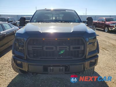 Piąte zdjęcie samochodu w środku: 2016 FORD F150 SUPERCREW VIN:1FTFW1EG5GFC76282 - miniatura