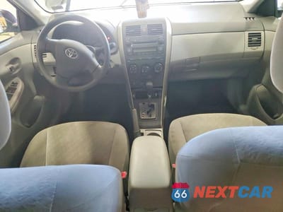Zdjęcie 8 z 13 samochodu: 2009 TOYOTA COROLLA LE VIN:JTDBL40EX99025418 - miniatura
